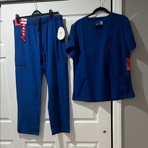Med 5 Collection Scrubs